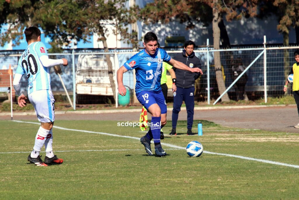 Esteban Flores vs Maga